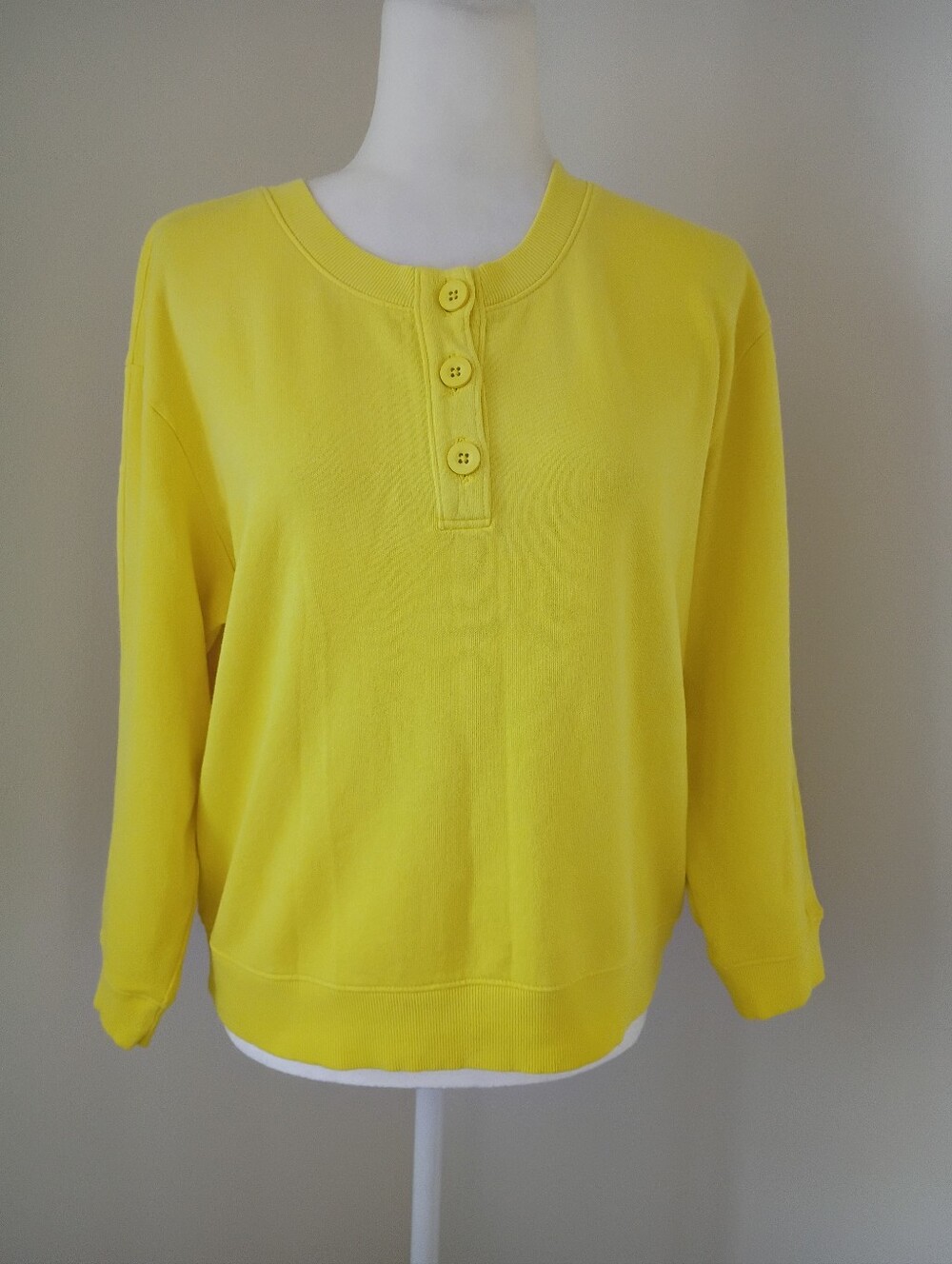 Lilla P Highlighter Yellow Cotton Buttoned Sweatshirt NWT Size Medium